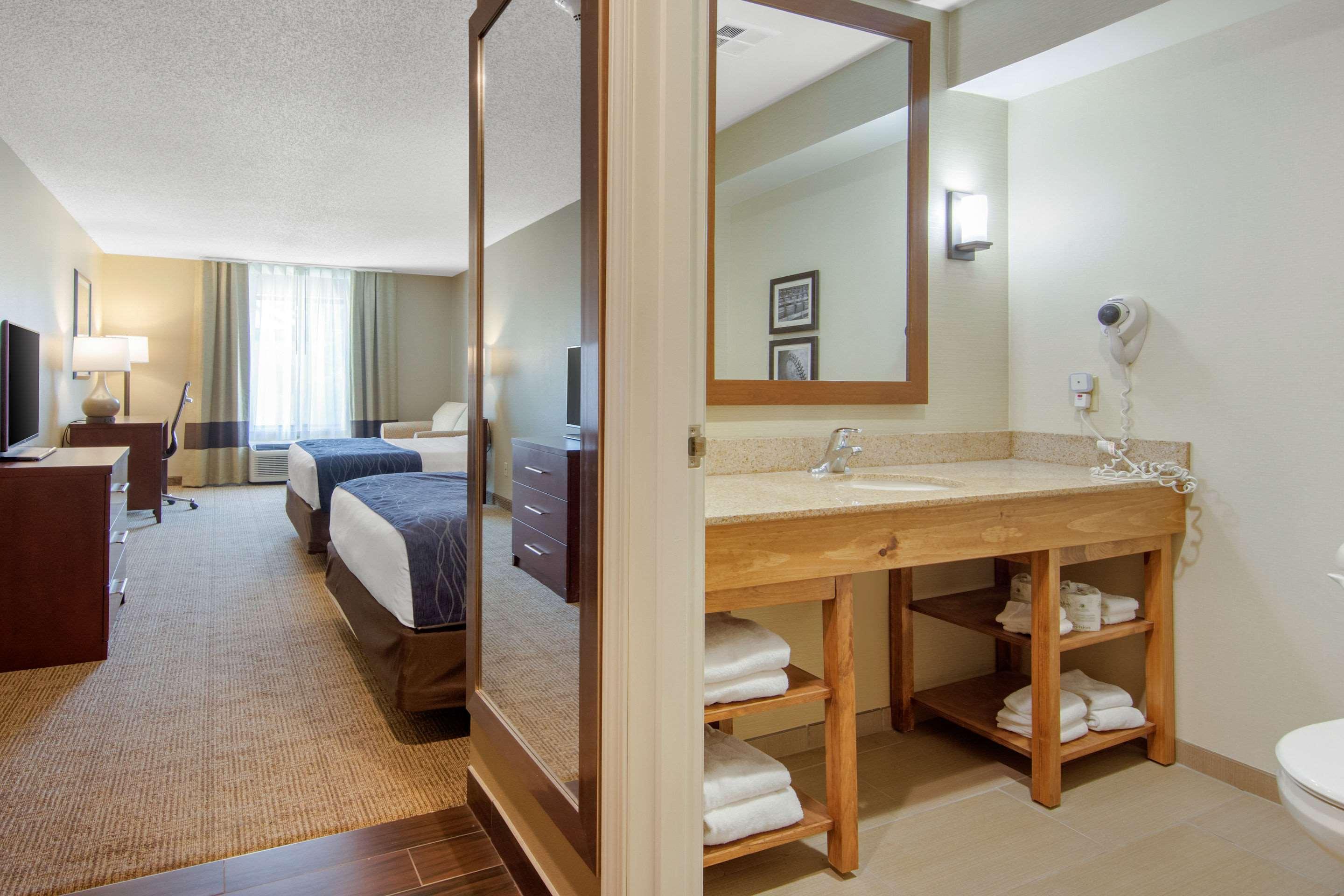 Comfort Inn & Suites Cooperstown - Milford Exterior foto