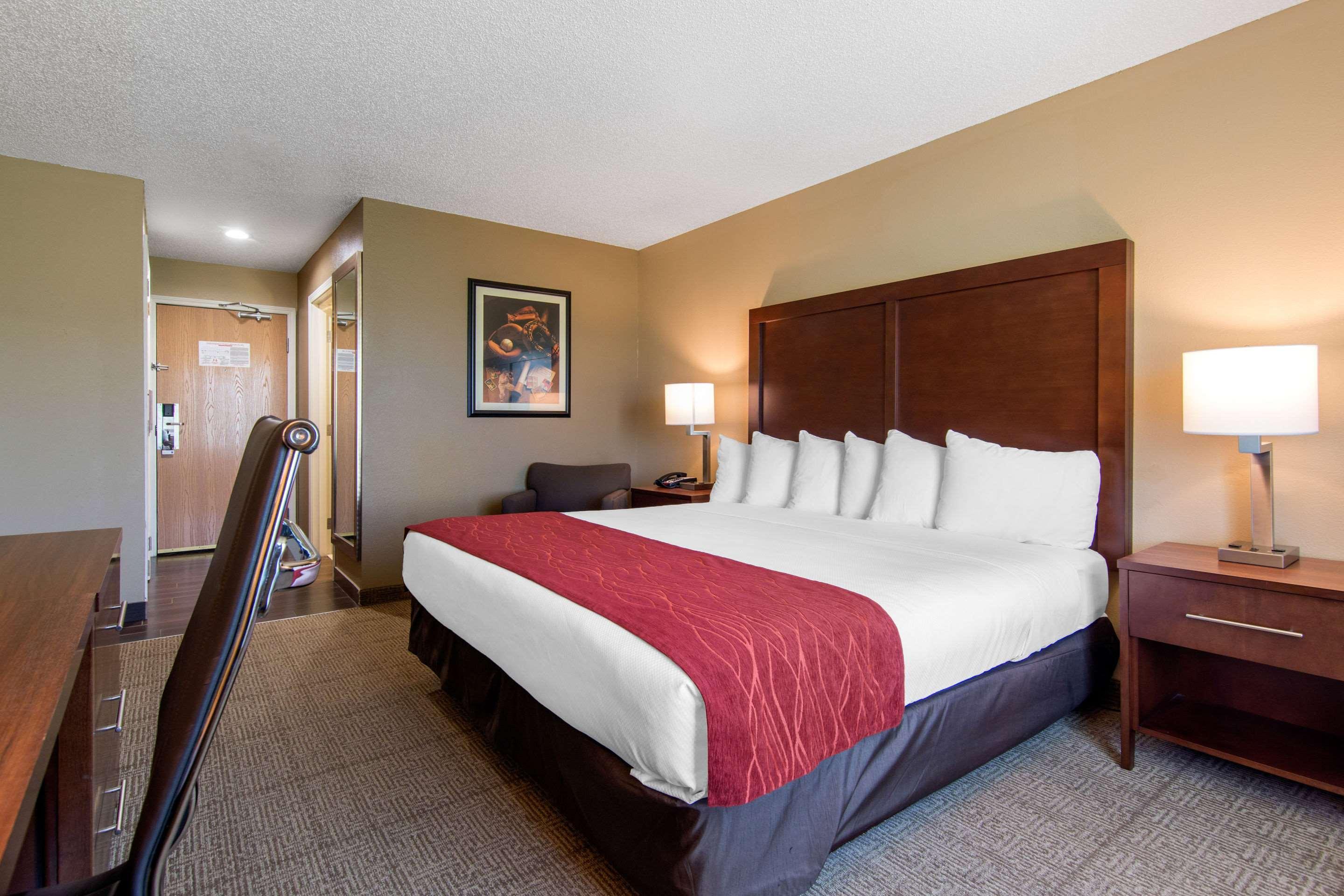 Comfort Inn & Suites Cooperstown - Milford Exterior foto